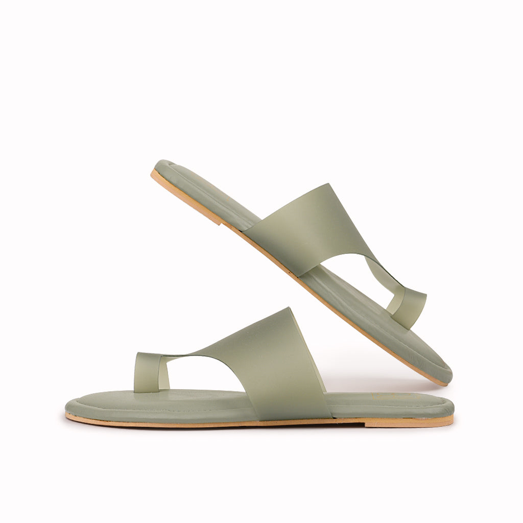 Toe ring footwear sales